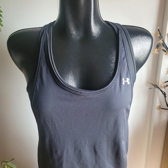 Under Armour Black Tank Top with Shelf Bra - Picture 2 of 6